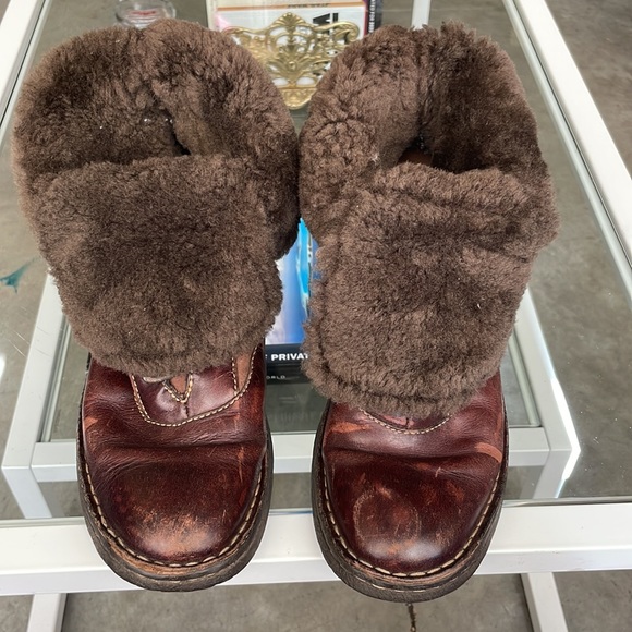 Born woman’s boots - Picture 2 of 6